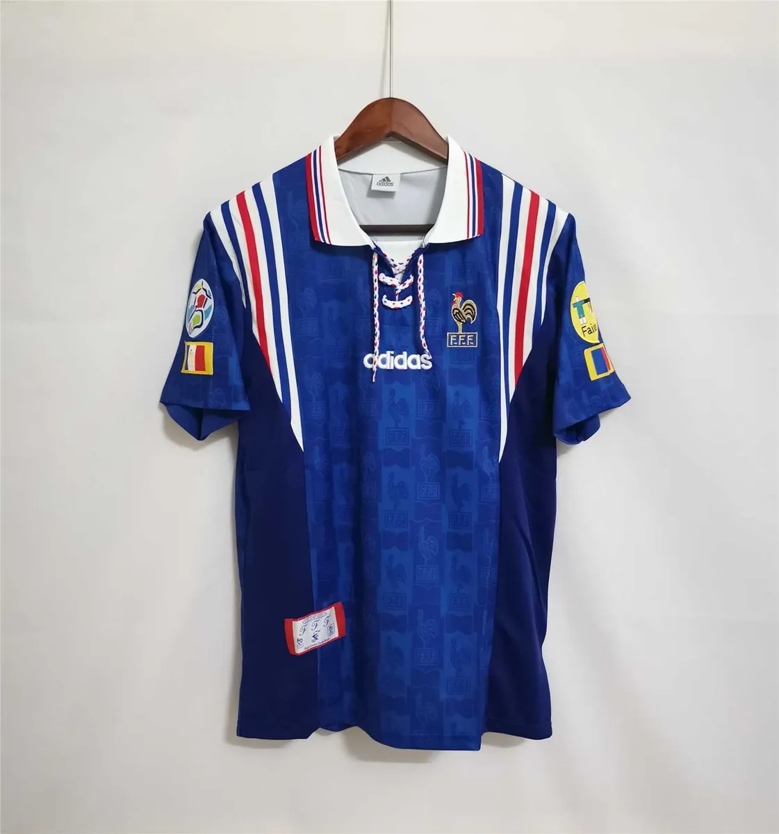 1996 France home blue 11
