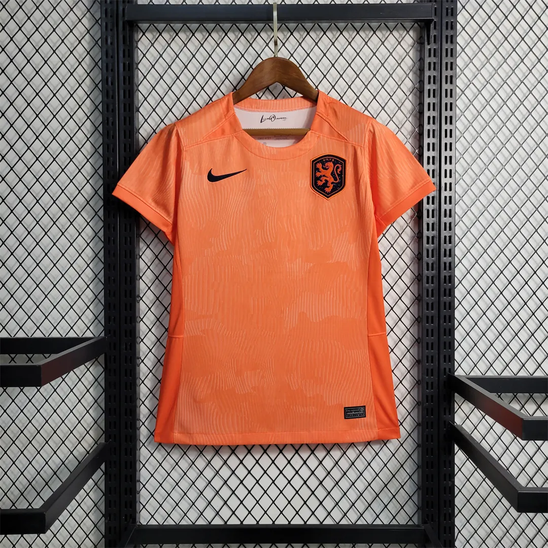 22-23 Women's Netherlands home 9