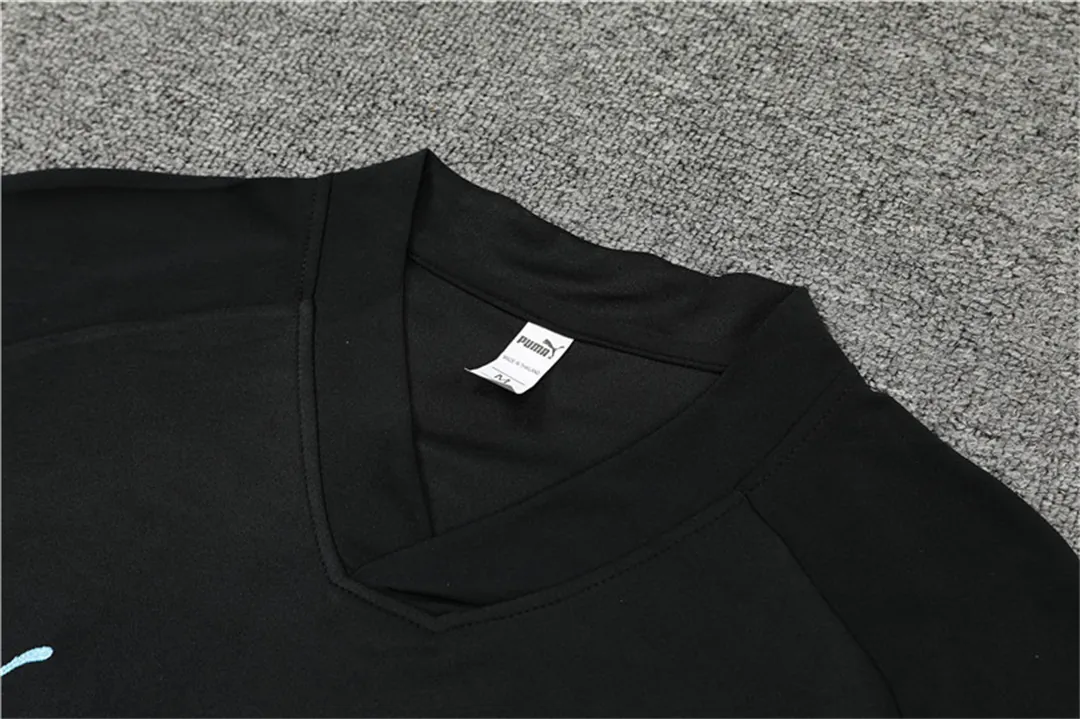 22-23 Manchester City Training Kit Black 3
