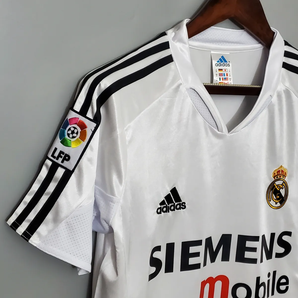 04-05 Real Madrid home 5
