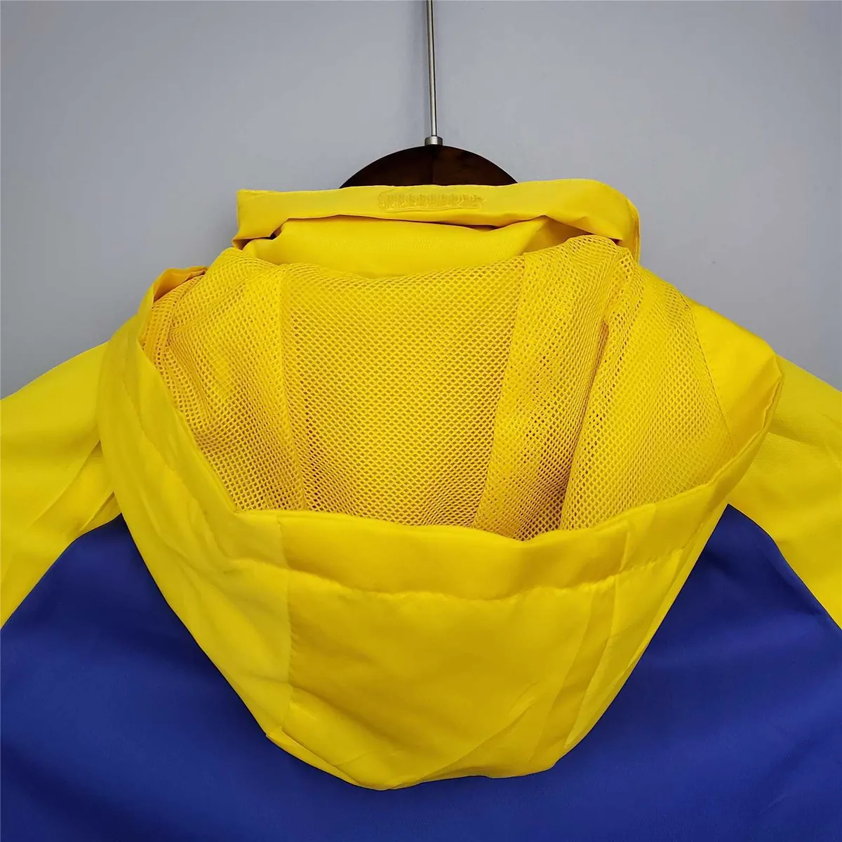 20-21 Boca Juniors Blue and Yellow Windbreaker 1