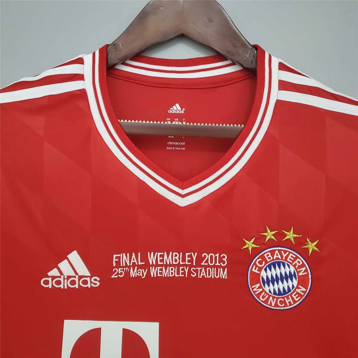 13-14 Bayern Munich Champions League home 1