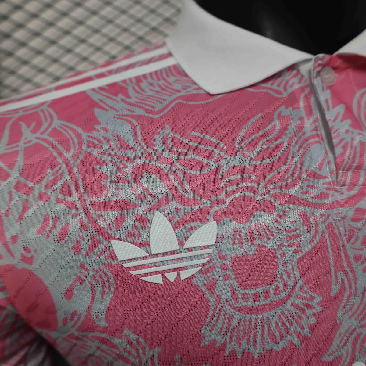 25-26 Real Madrid Pink Dragon Special Edition Kit Player Version Shirt AAAAJersey Supply Yupoo 5