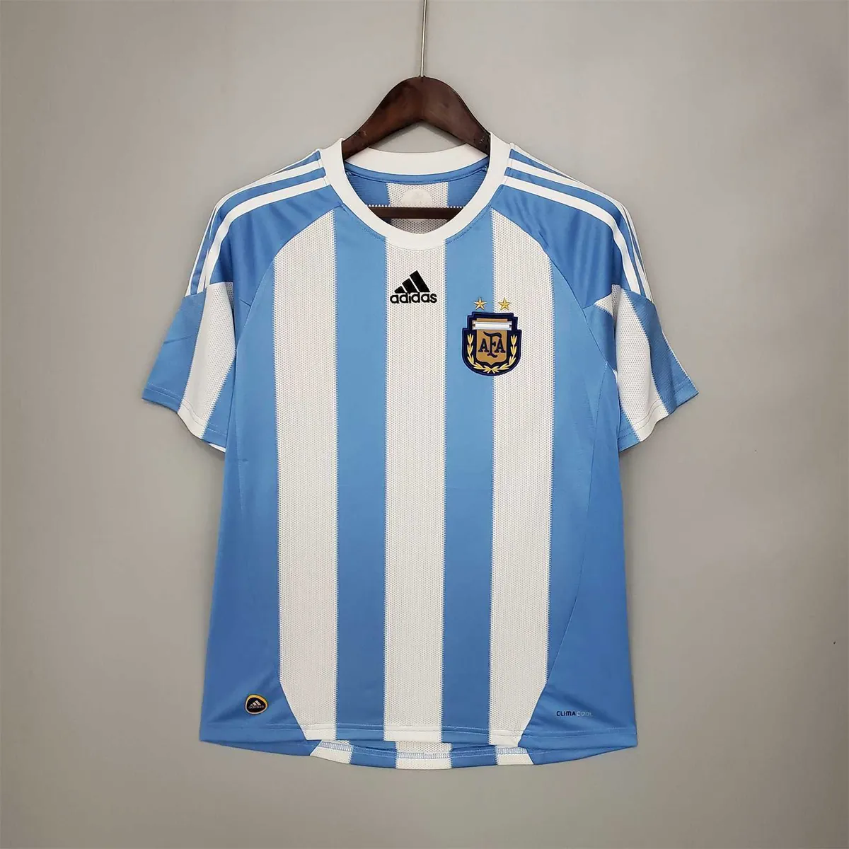 2010 Argentina home 10