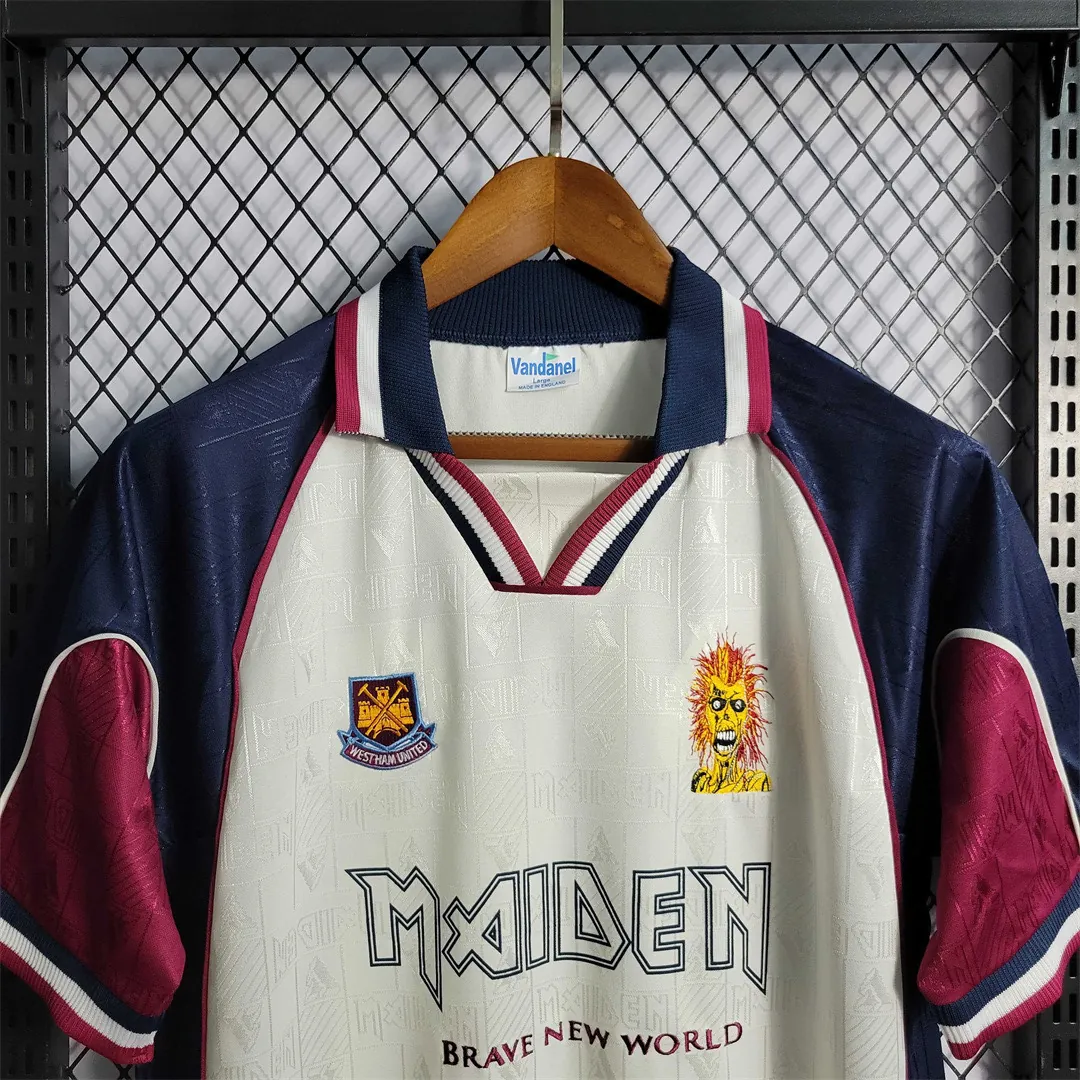 99-01 West Ham Iron Maiden Away Edition 4
