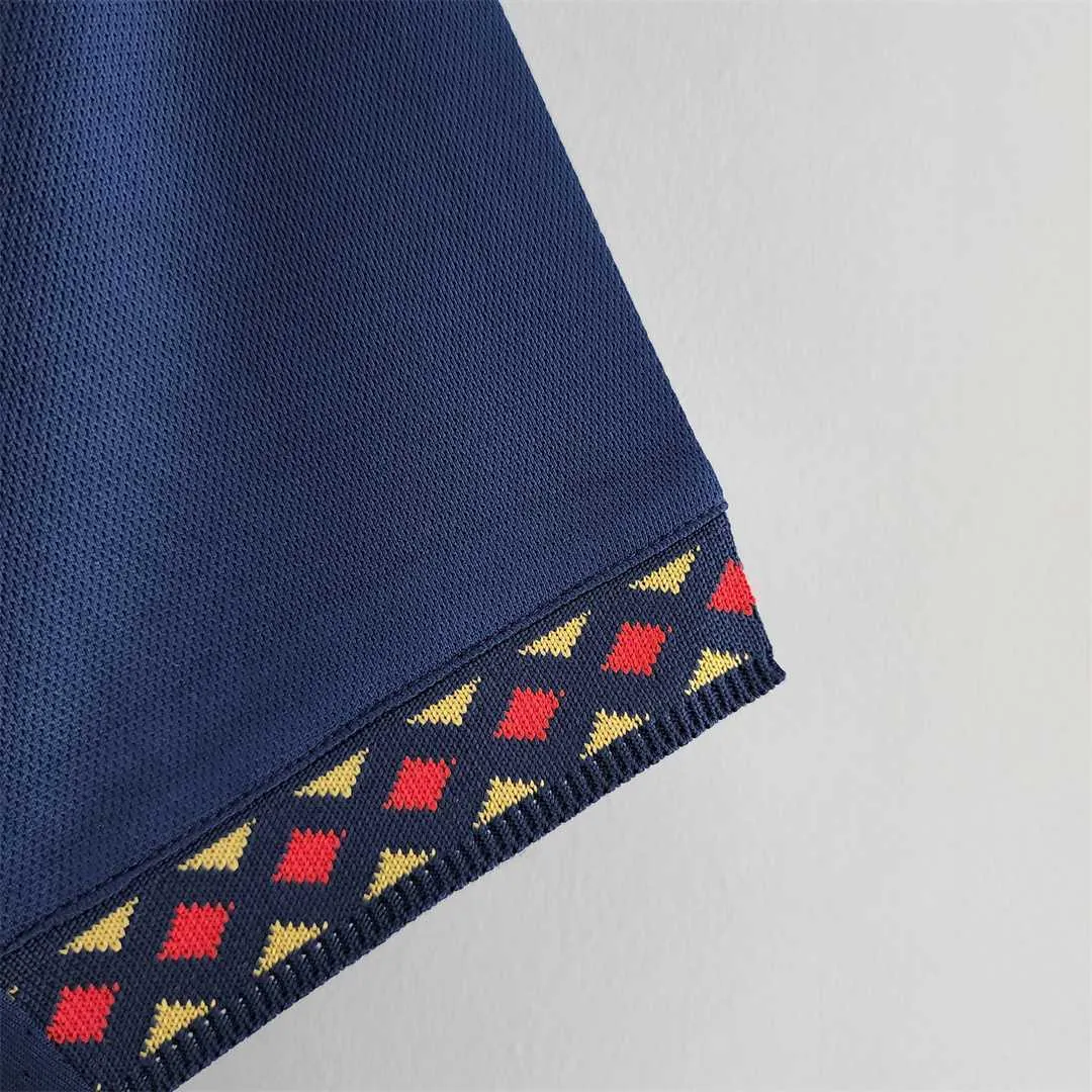 22-23 Ajax away 1