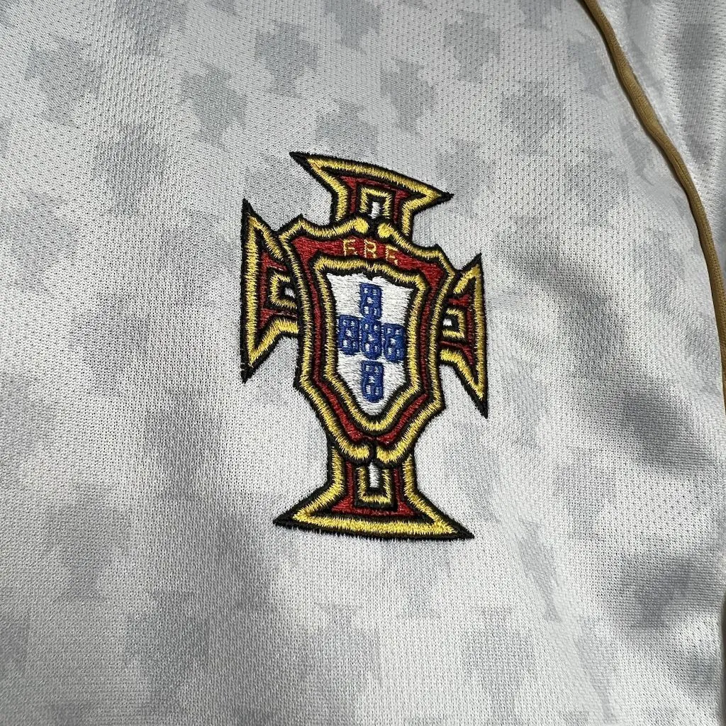 2004 Portugal Away Retro Kit Vintage Shirt Soccer AAAAJersey Yupoo 4