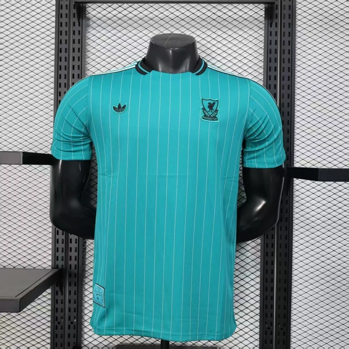 25-26 Liverpool Casual Retro Style Football Shirt Apparels AAAAJersey Supply Yupoo 1