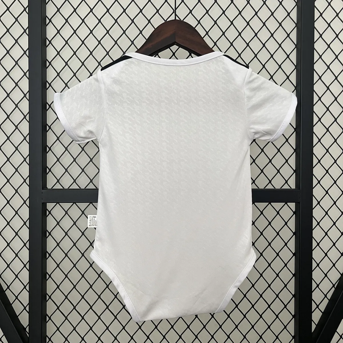 24-25 Real Madrid Home Baby Uniform Best Wholesale Yupoo 2