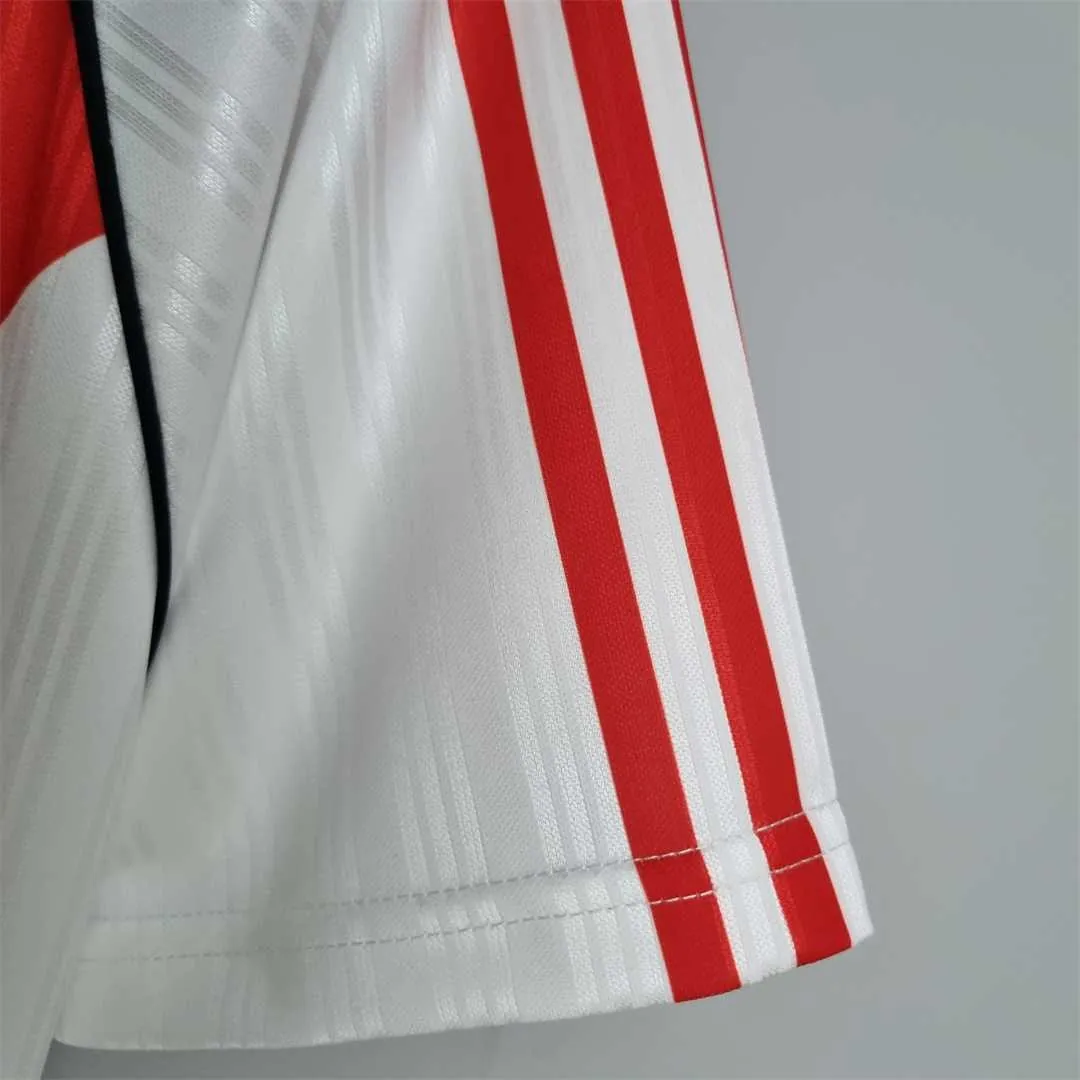 95-96 River Plate home 2