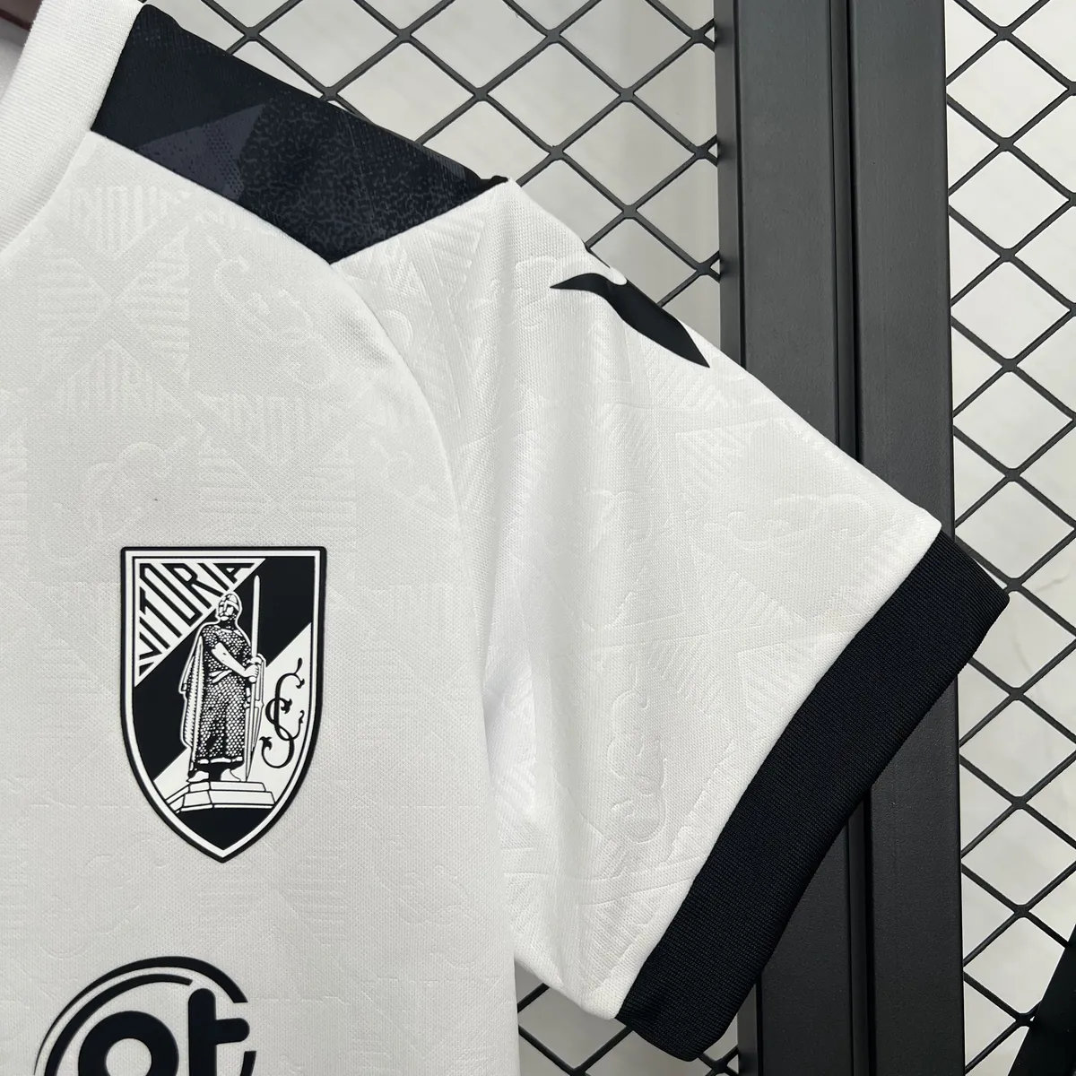 25-26 Vitória De Guimares Home Kid Kits Youth Apparels AAAAJersey Supply Yupoo 4