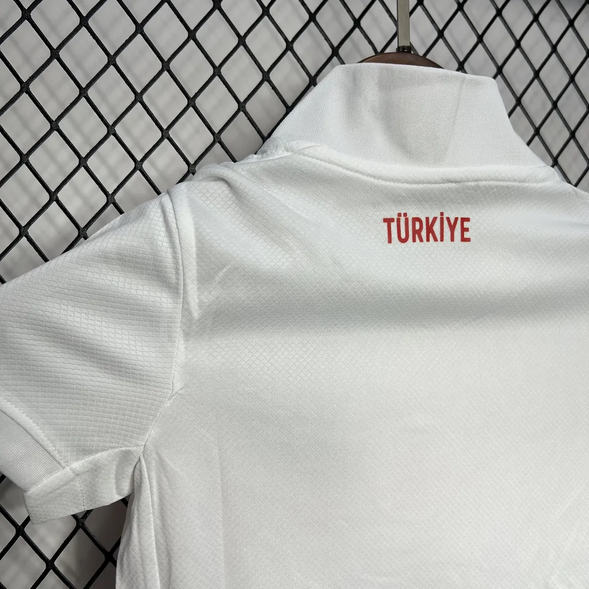 2024 Turkey Home Kid Kits UEFA Euro Youth Apparels AAAAJersey Wholesale Yupoo 1