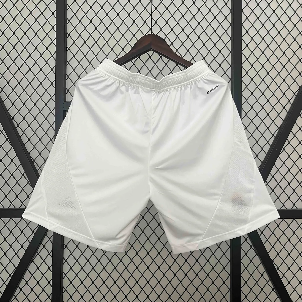 24-25 Real Madrid Home Shorts Football Apparel AAAAJersey Wholesale Yupoo 1