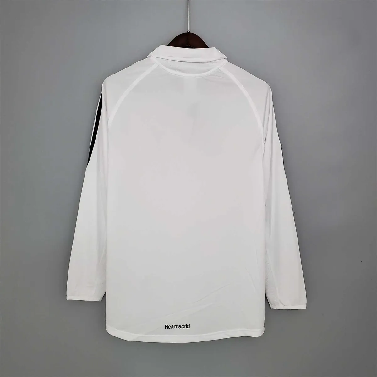05-06 Real Madrid home long sleeve 4