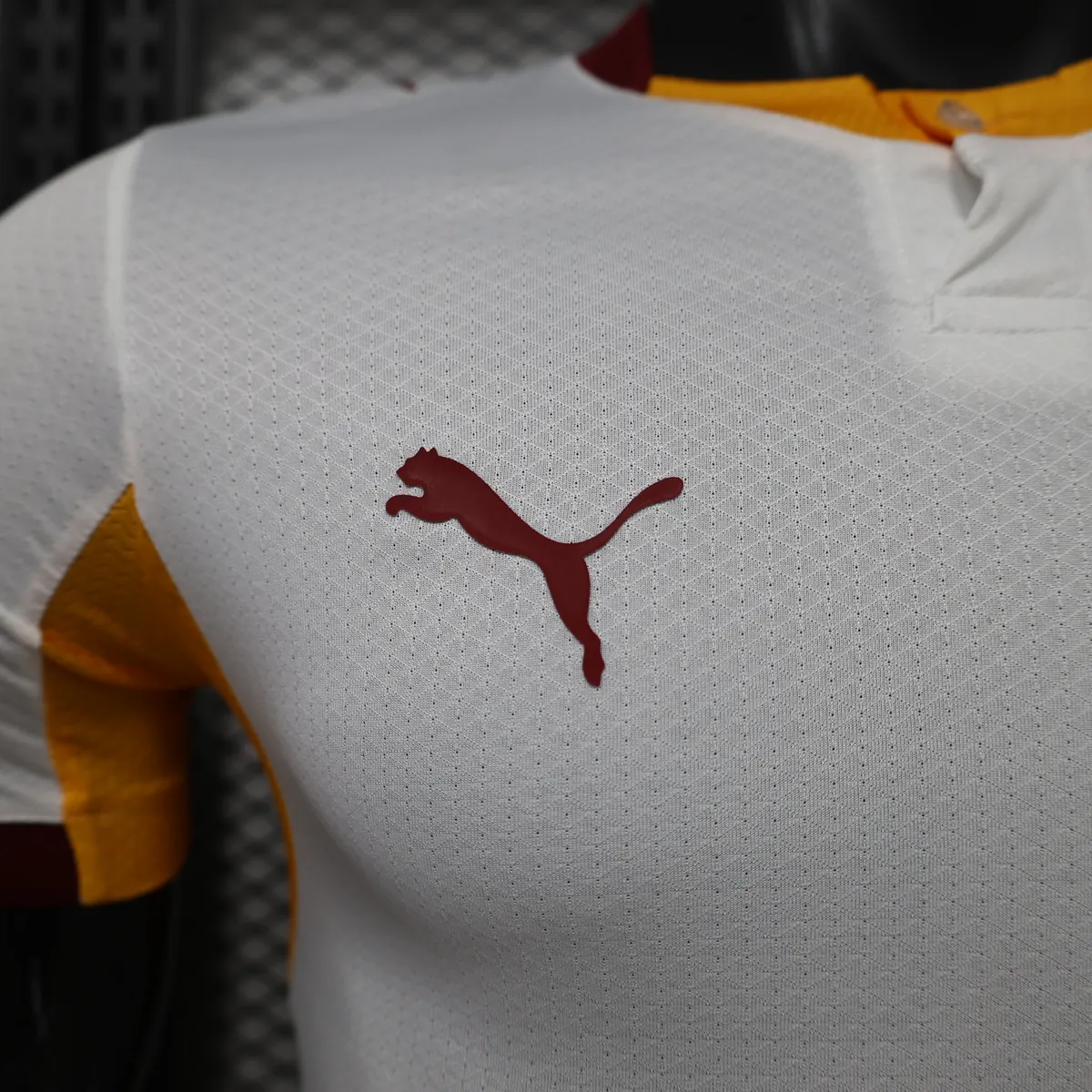 26-27 Galatasaray Away Mens Kit Football Player Version T-Shirt Soccer AAAAJersey Supply Yupoo 7 2
