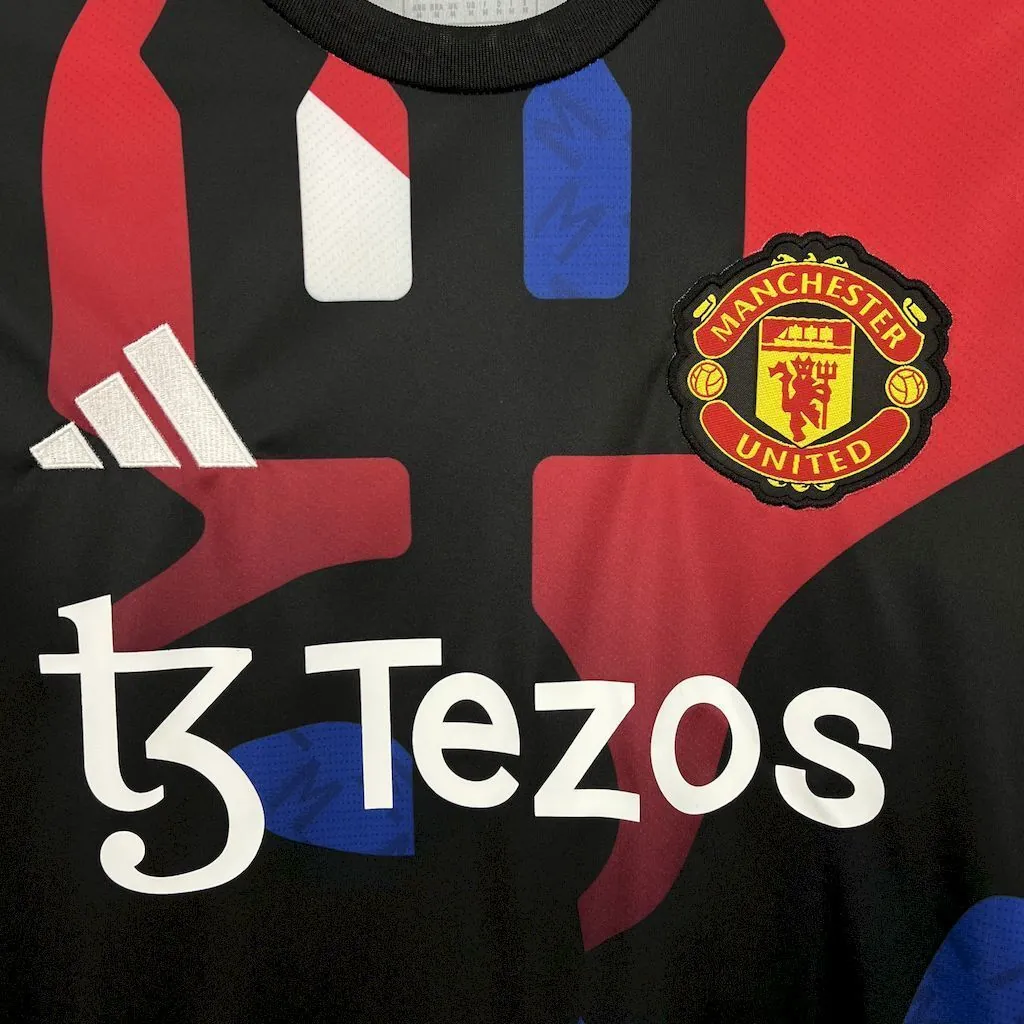 24-25 Manchester United Training Shirt Football Uniforms AAAAJersey Supplier Yupoo 4
