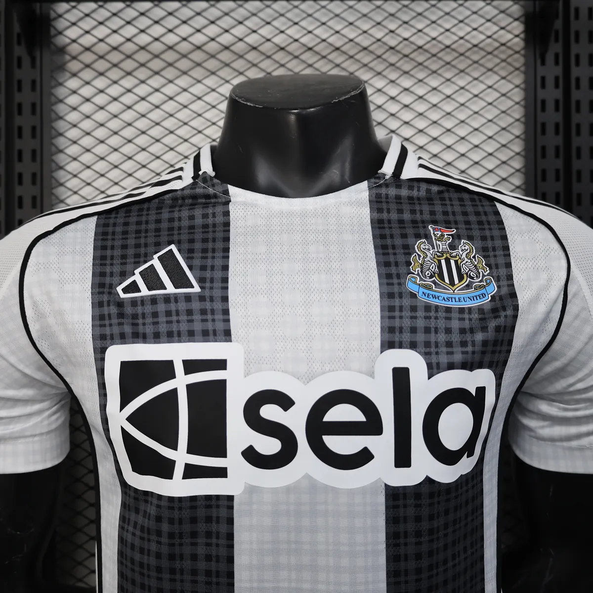 25-26 Newcastle United Home Kit Player Version Shirt AAAAJersey Supply Yupoo 3