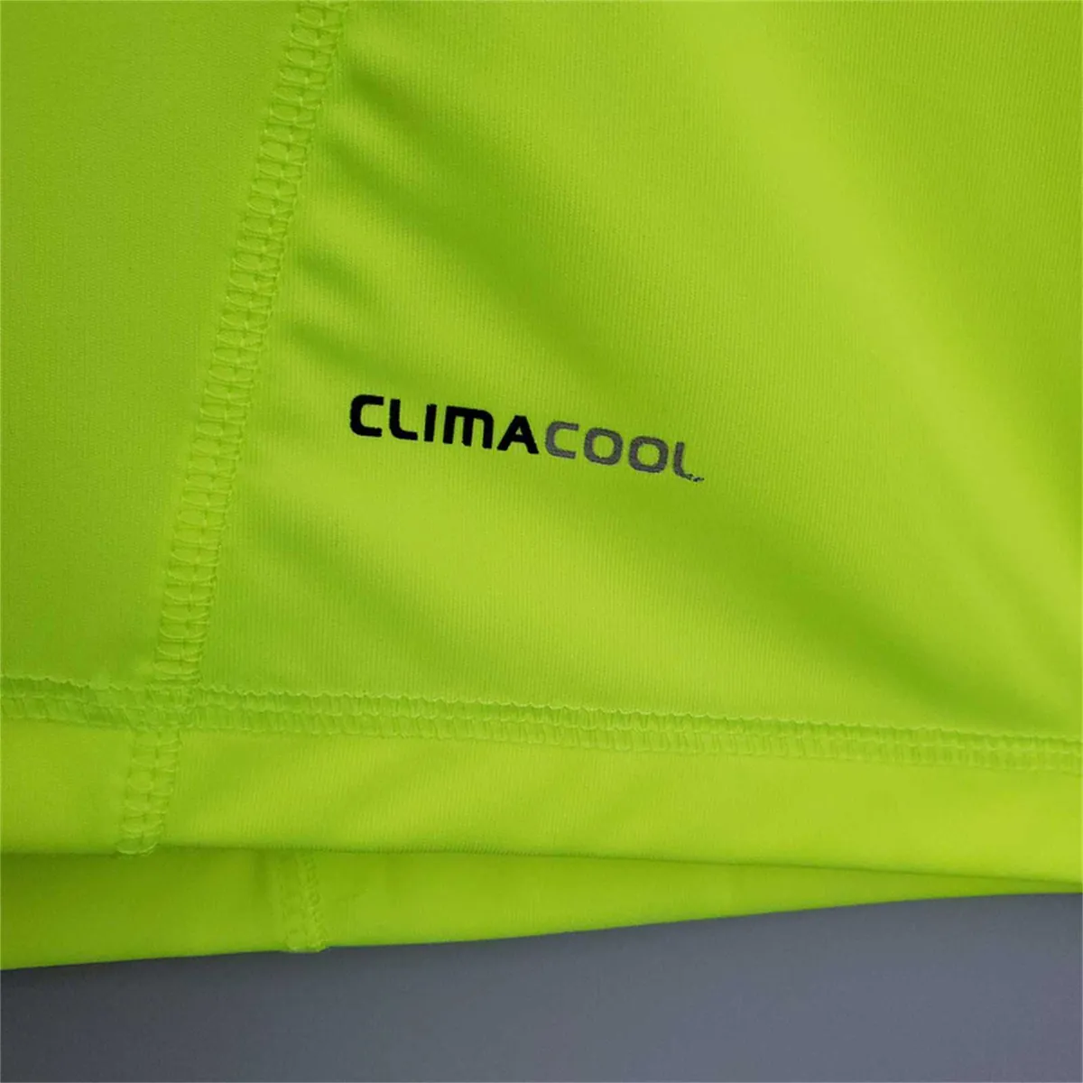 10-11 Palmeiras Fluorescent Green 1