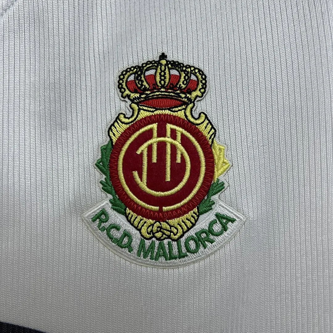 01-02 Mallorca Away Retro Kit Vintage Shirt AAAAJersey Wholesale Yupoo 6