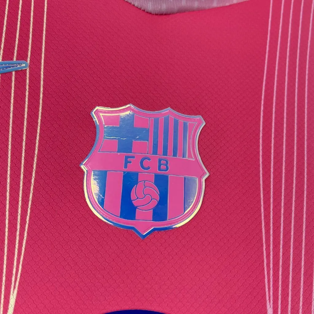 25-26 Barcelona Pink Special Edition T-Shirt Soccer Uniform AAAAJersey Supplier Yupoo 6