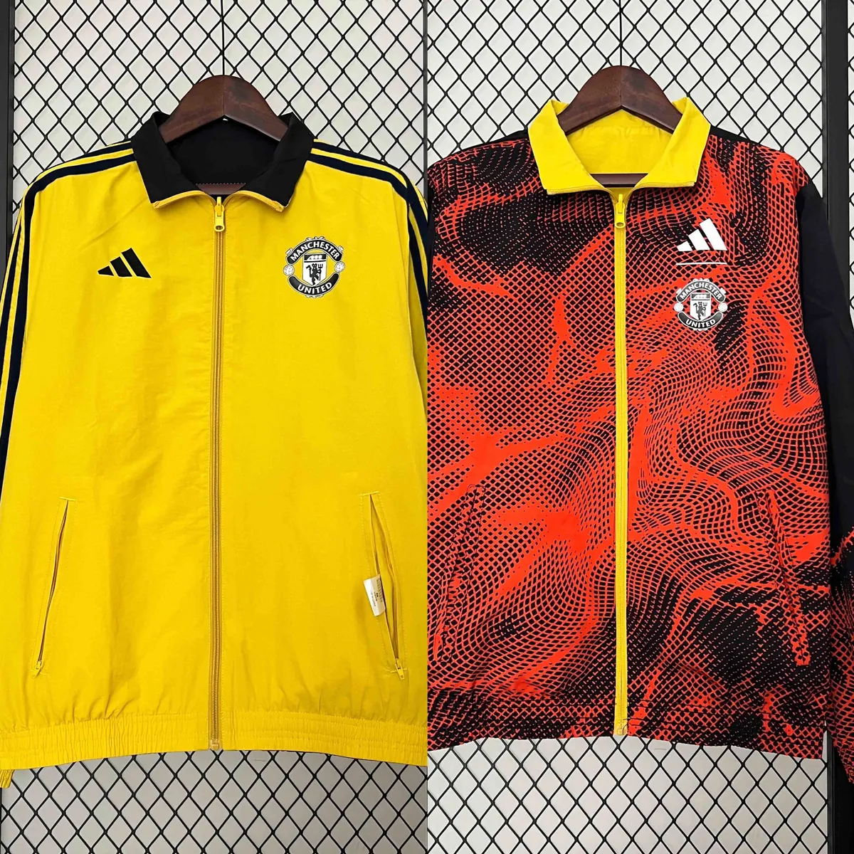 2024 Manchester United Trench Coat Reversible Windbreaker Jacket Soccer AAAAJersey Yupoo 9
