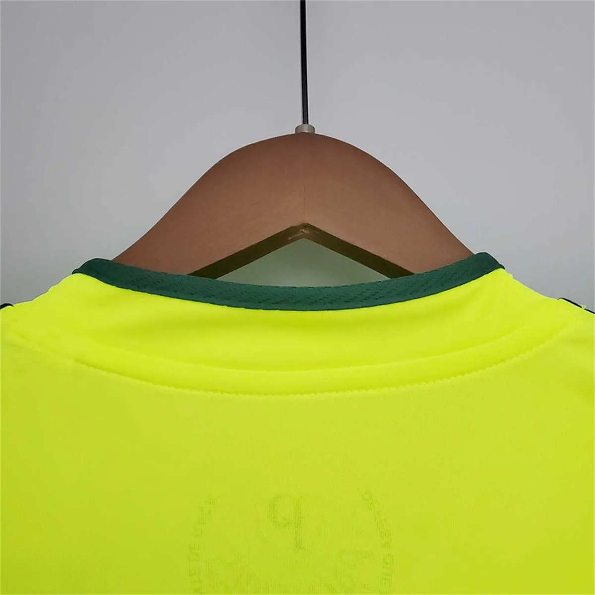 10-11 Palmeiras Fluorescent Green 6