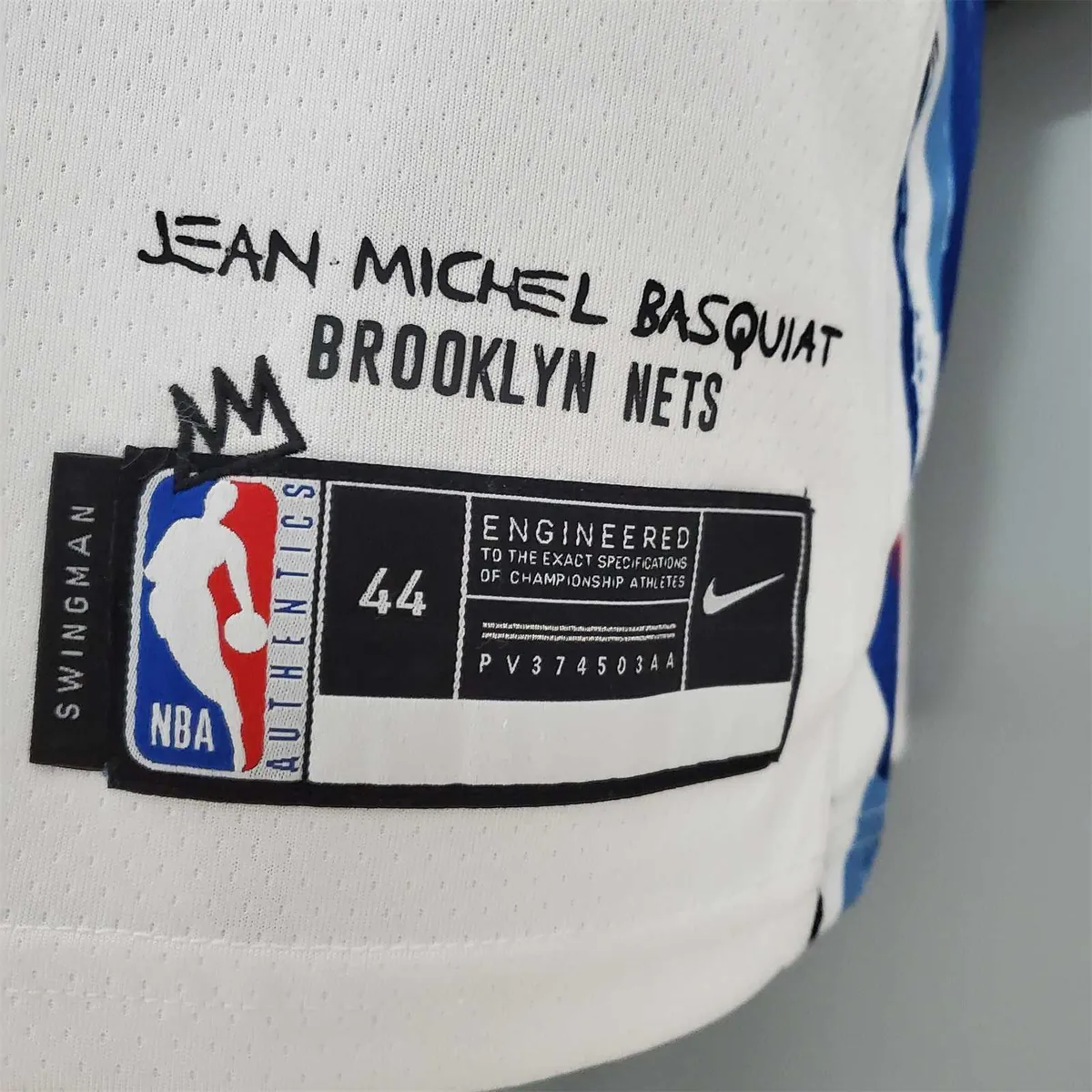 IRVING#11 Brooklyn Nets graffiti white 3