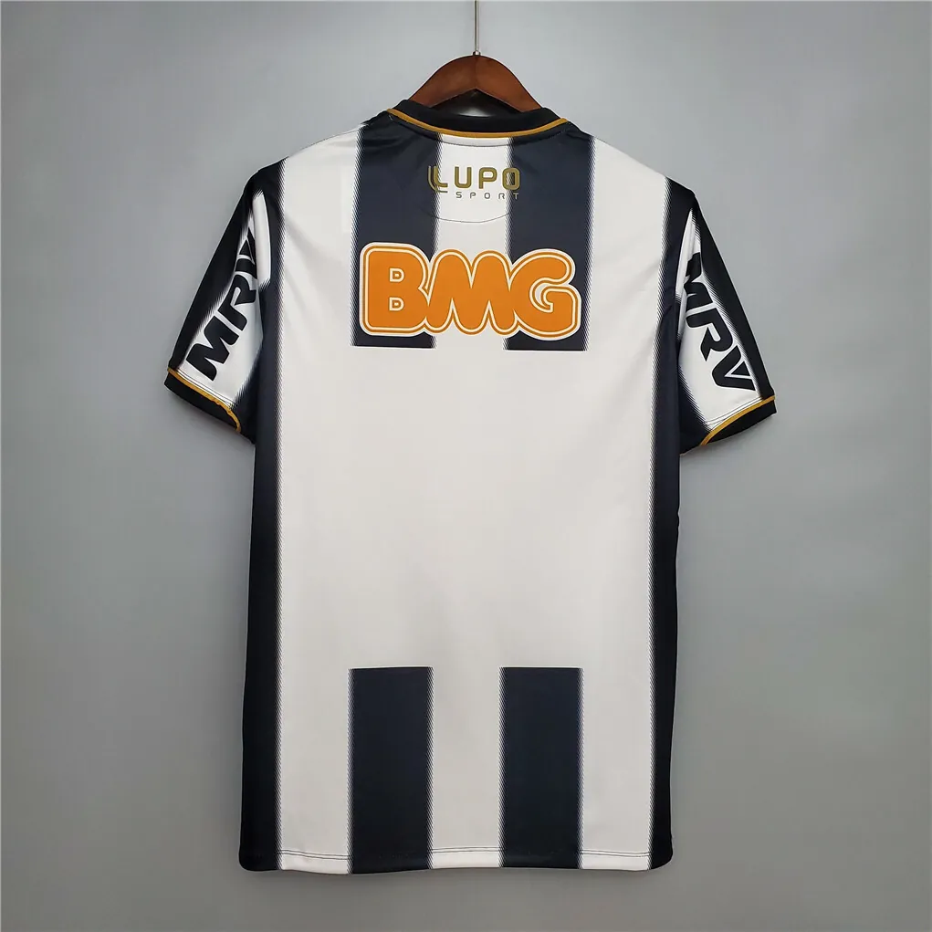 13-14 Atletico Mineiro home 10