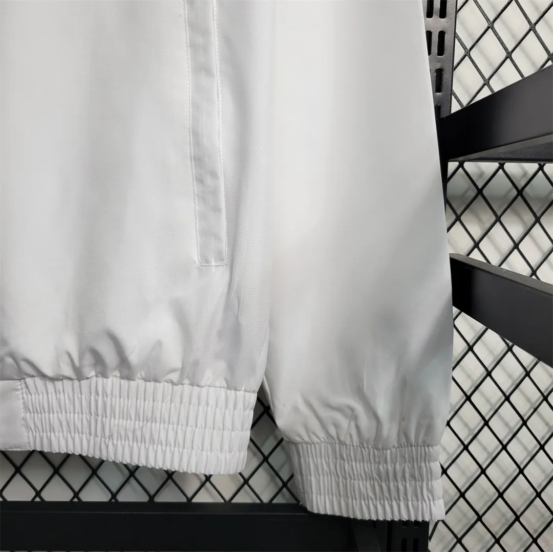 22-23 Tottenham Hotspur Windbreaker White 2