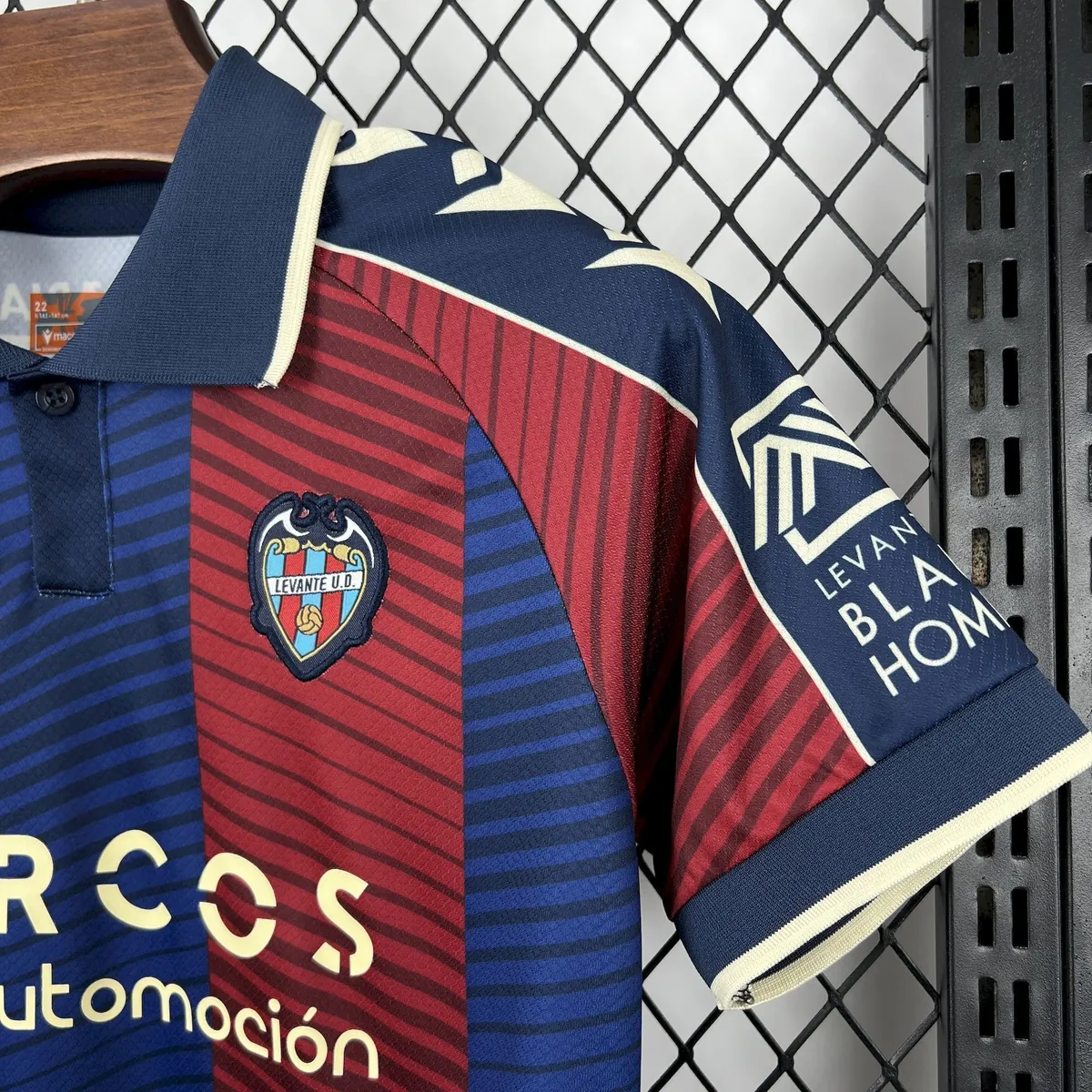 25-26 Levante UD Home Jersey Kids Kit Soccer T-Shirt AAAAJersey Supply Yupoo 3