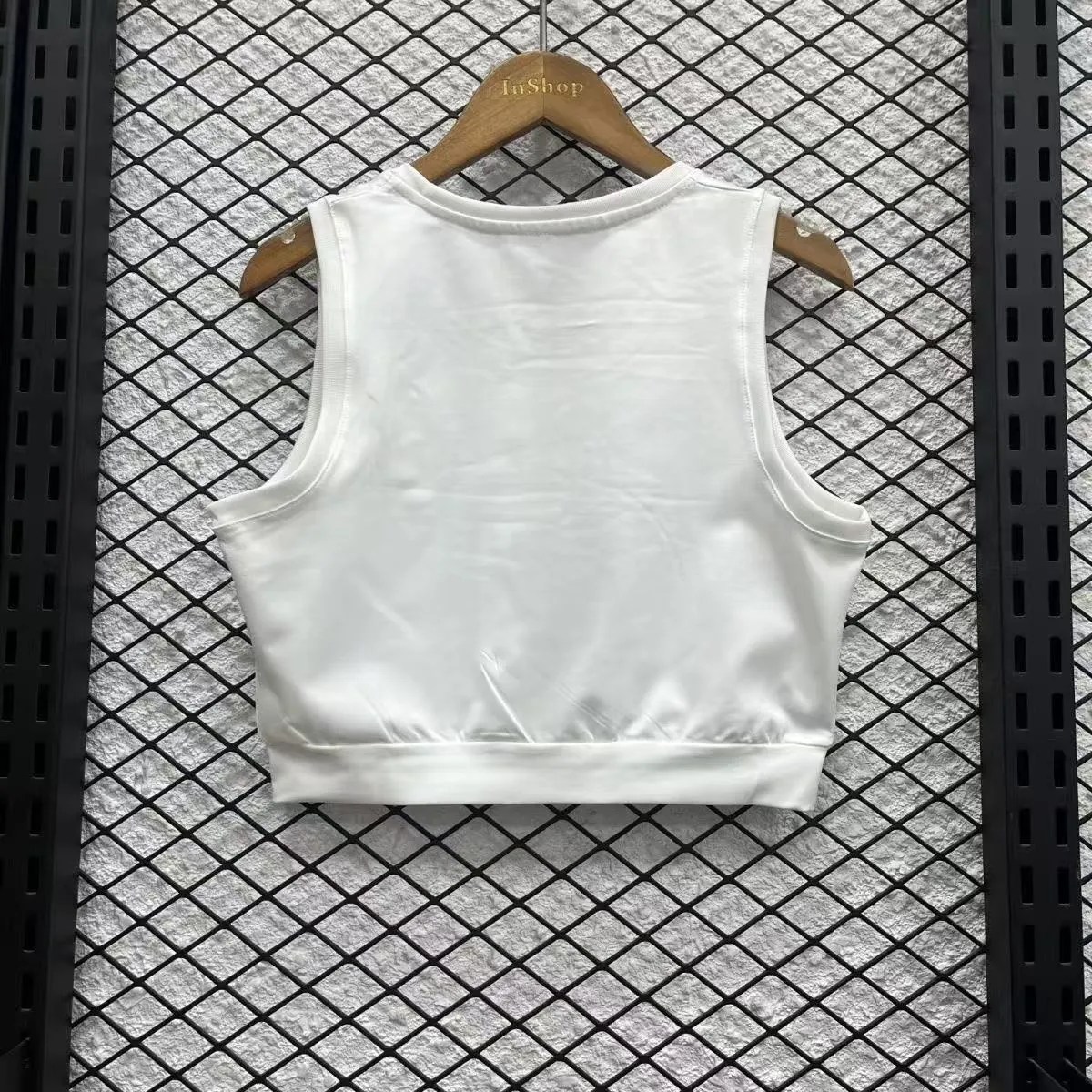 24-25 Real Madrid Home Women's Lady Vest Sino AAAAJersey Supply Yupoo 1