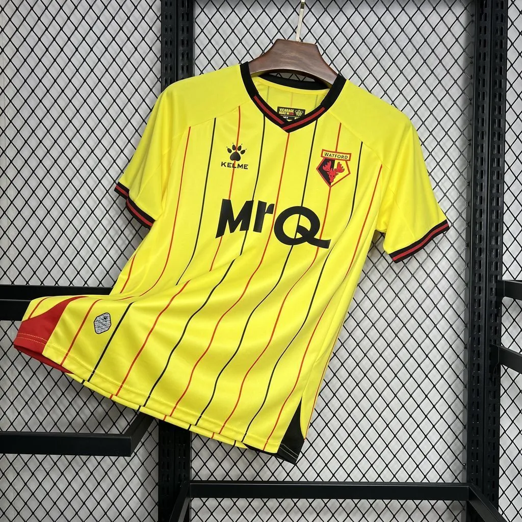 24-25 Watford Home Kit Football Wears Sport AAAAJersey Yupoo 2