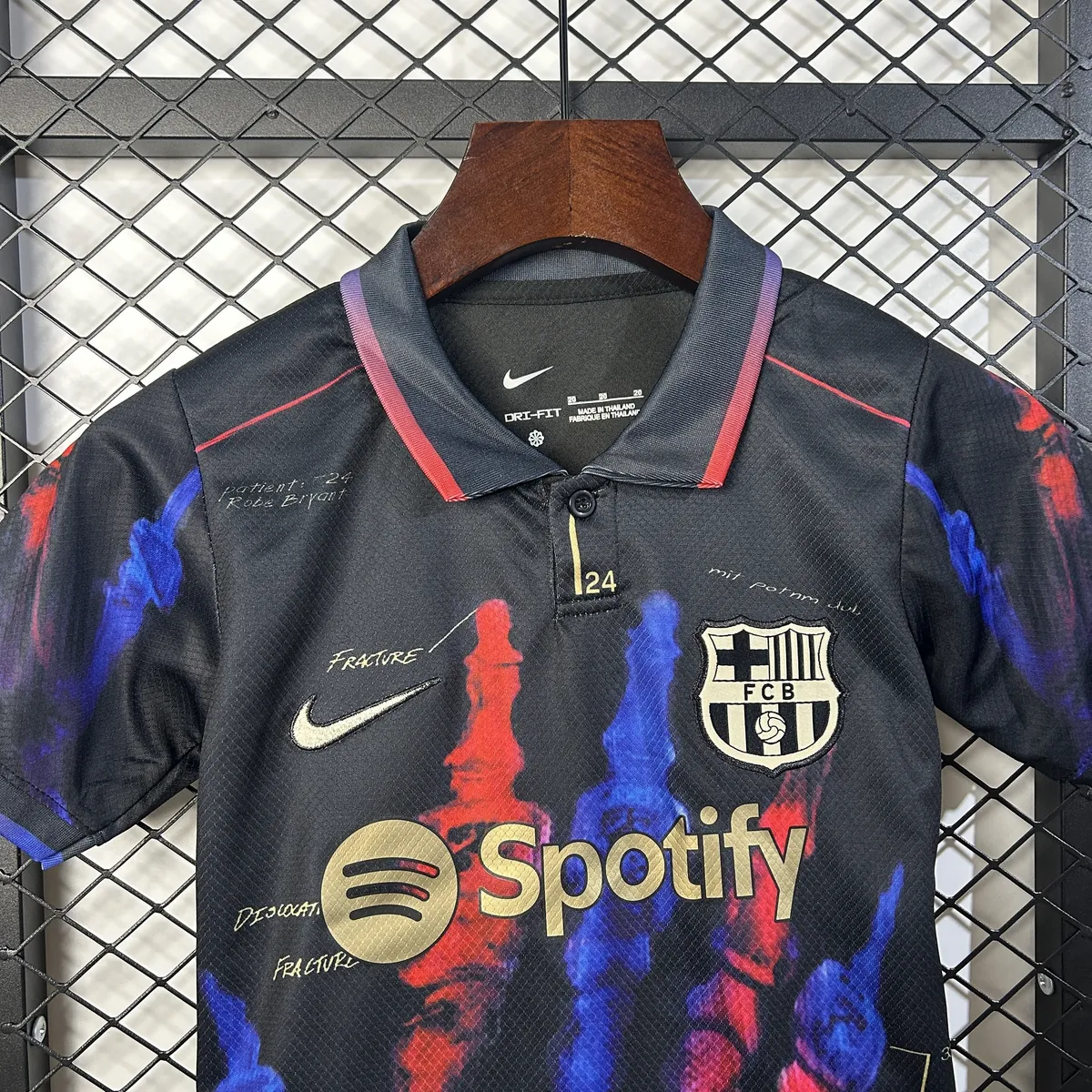 25-26 kids Barcelona Special Edition AAAAJersey Yupoo 16-28-1 1