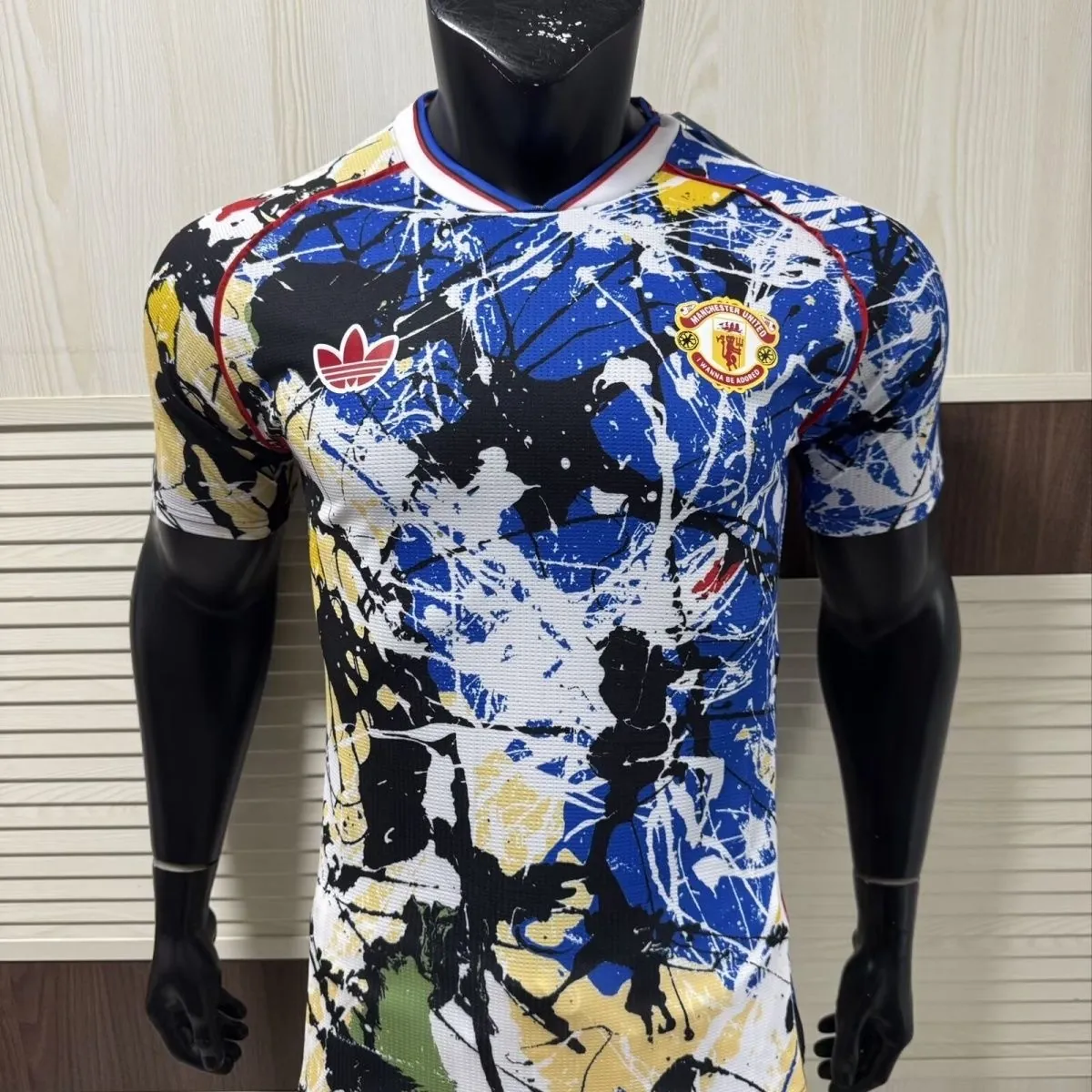 25-26 Manchester United Special Edition Football T-Shirt Player version AAAA Jersey Supply Yupoo 4
