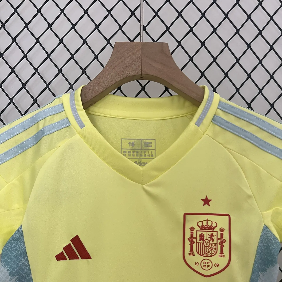 2024 Spain Away Kids Soccer Jerseys Yupoo Football AAAAJersey Yupoo 7