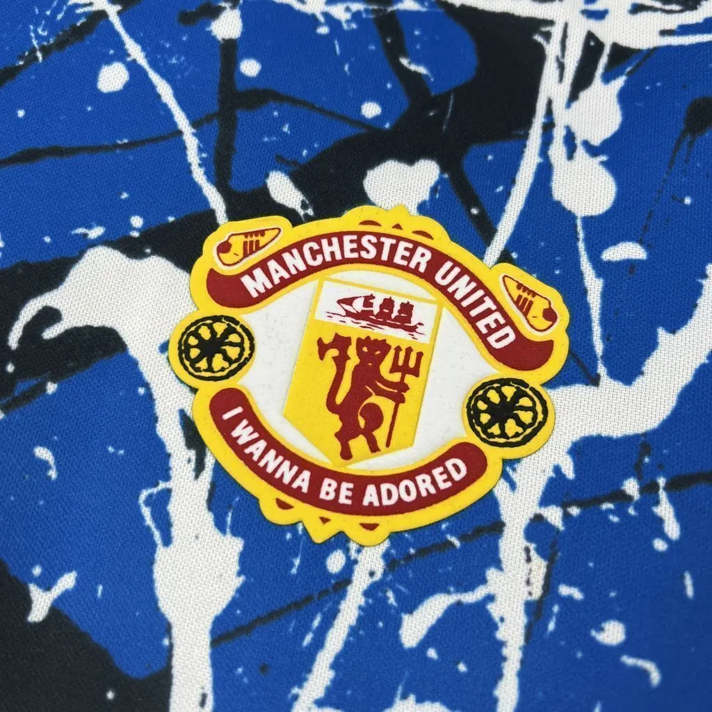 26-27 Manchester United Special Edition Long Sleeves Kit Soccer T-Shirt AAAAJersey Supply Yupoo 3