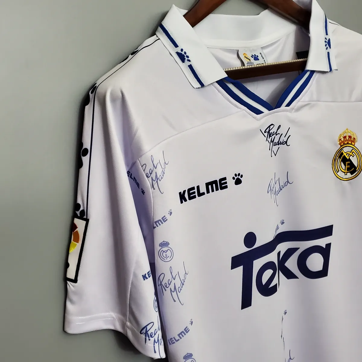 94-96 Real Madrid home 6