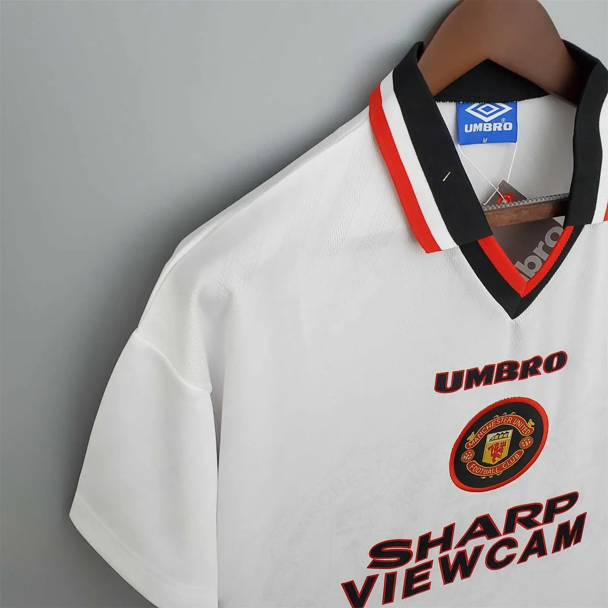 96-97 Manchester United away 3