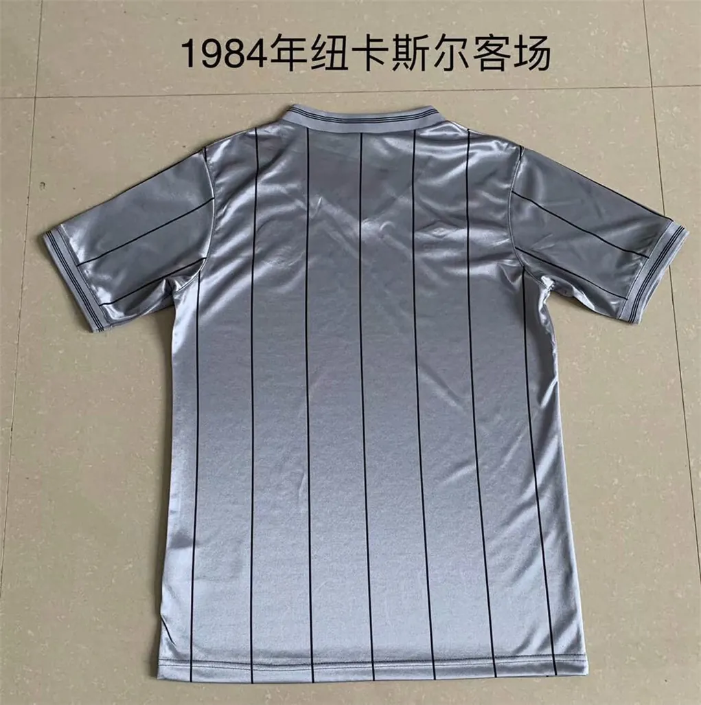 84-85 Newcastle away 1