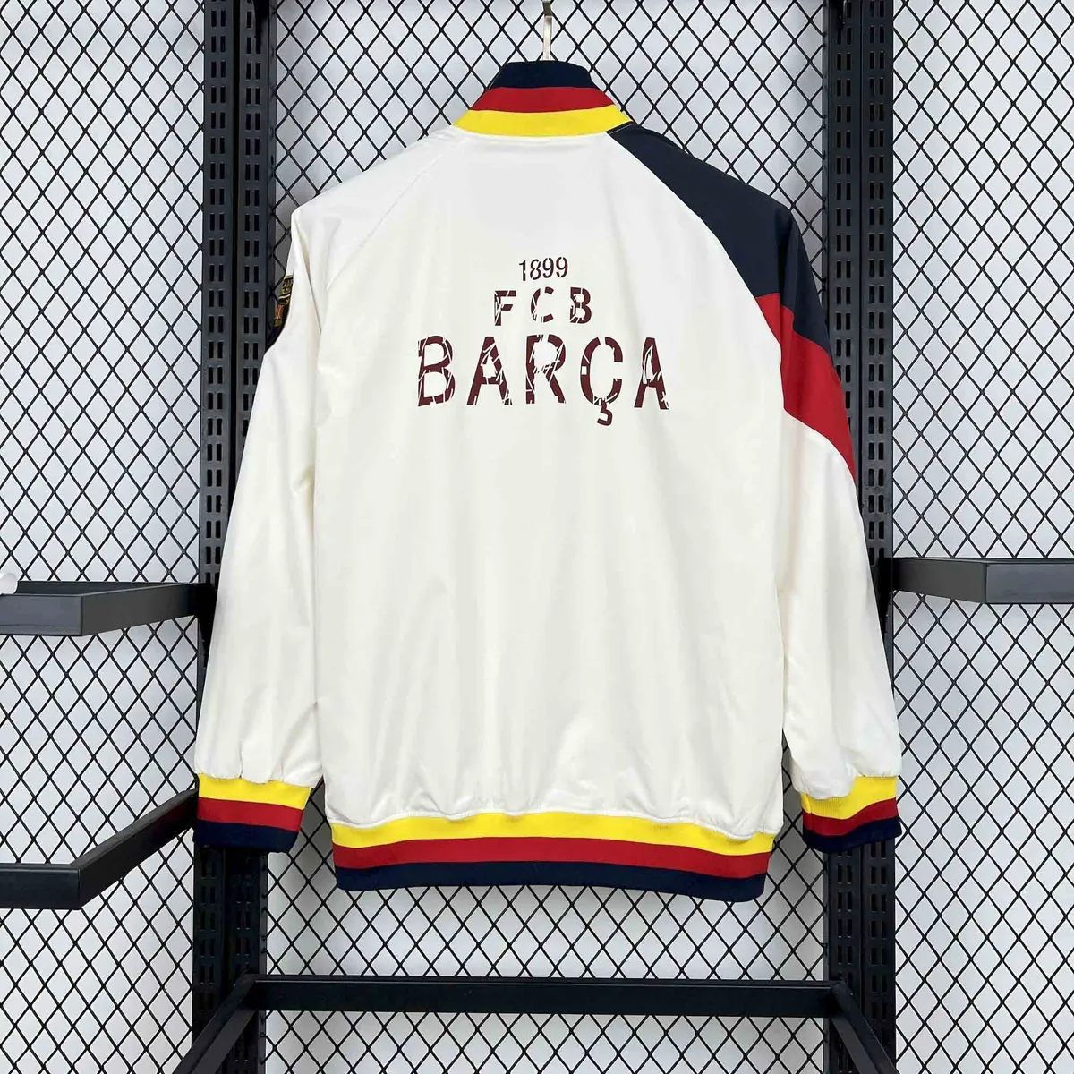 24-25 Barcelona White Windbreaker Jacket AAAAJersey Supplier Yupoo 1