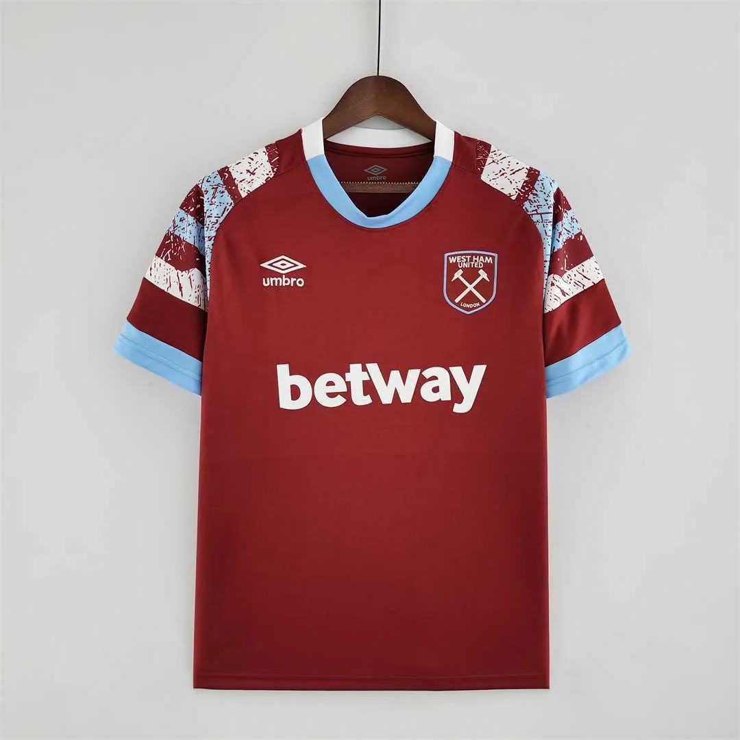 22-23 West Ham United home 9