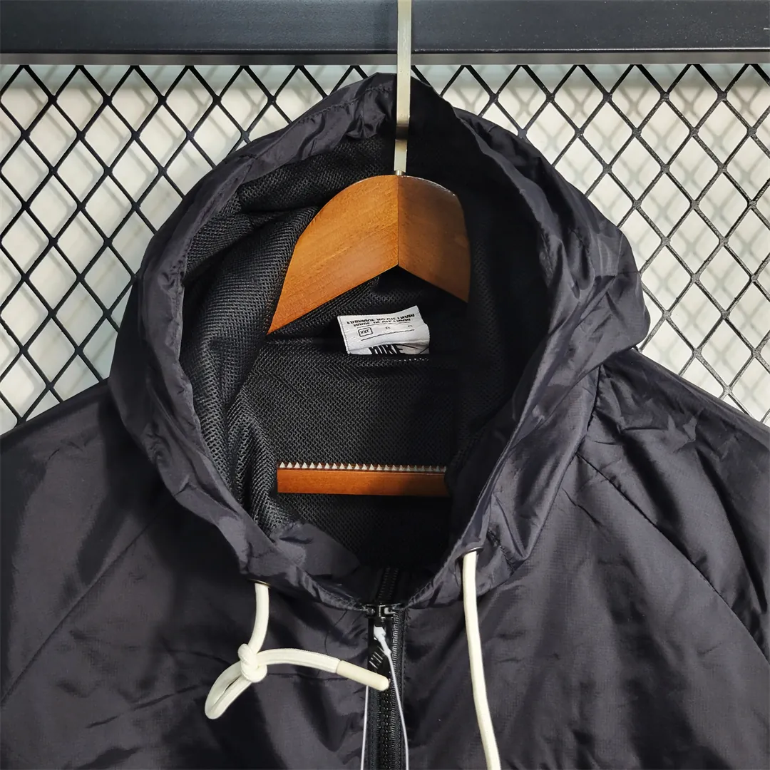Windbreaker Nike - 9 7