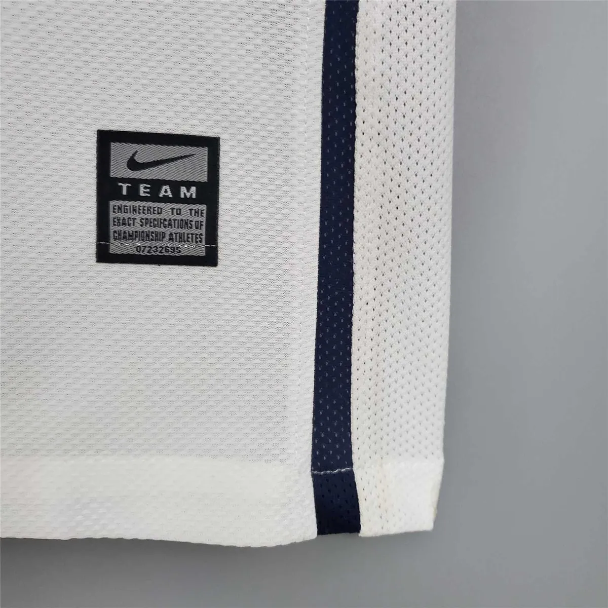 08-09 Manchester United away white Champions League 5