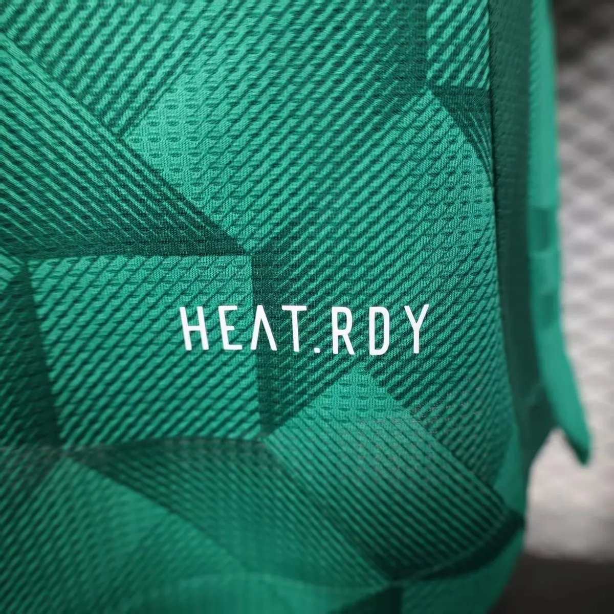 2025 Saudi Arabia Home Kit Football Shirt AAAAJersey Supply Yupoo 1