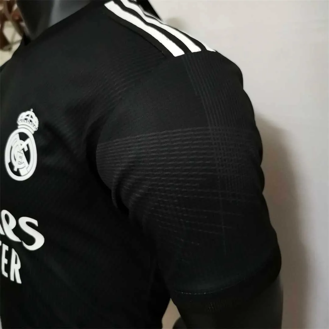 22-23 Real Madrid Y3 player version 9