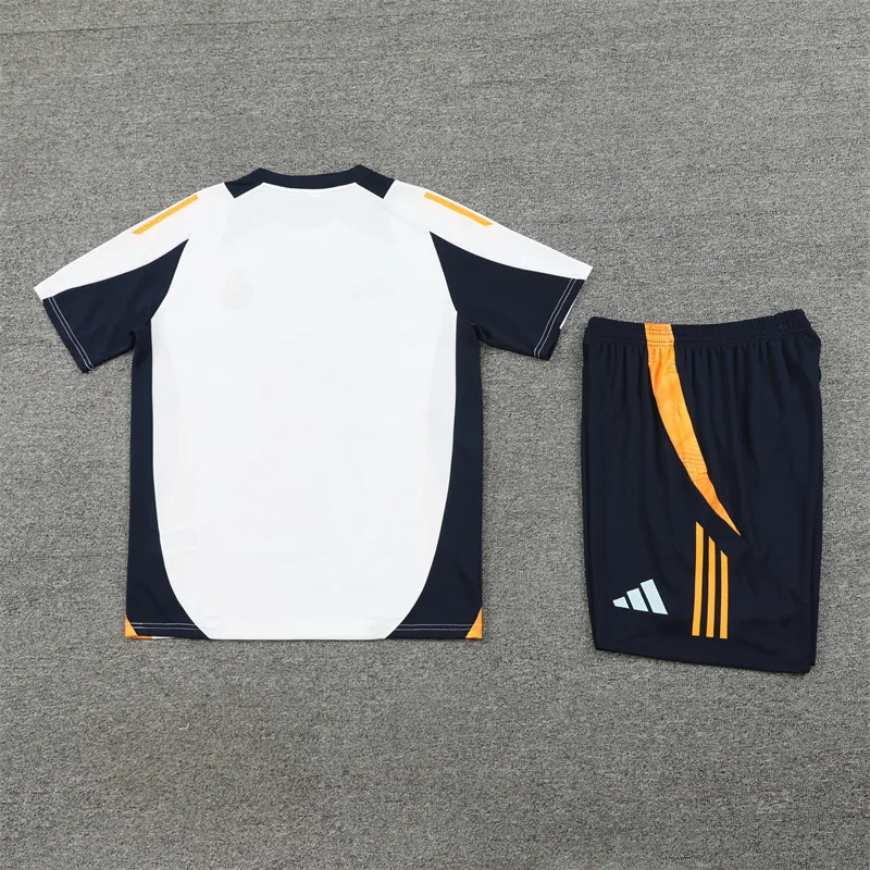 24-25 Real Madrid Training Soccer Jerseys Football Shirts 1