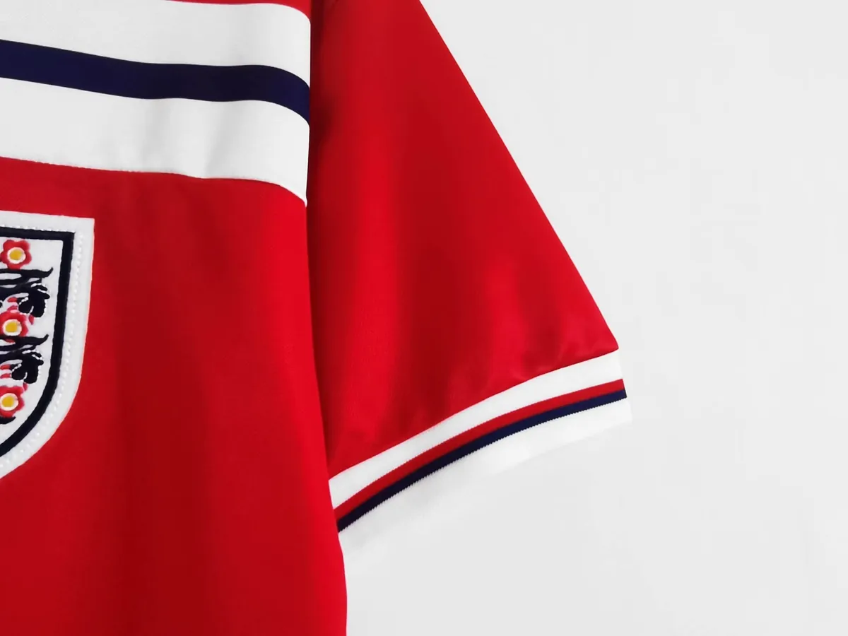 1982 England away 9