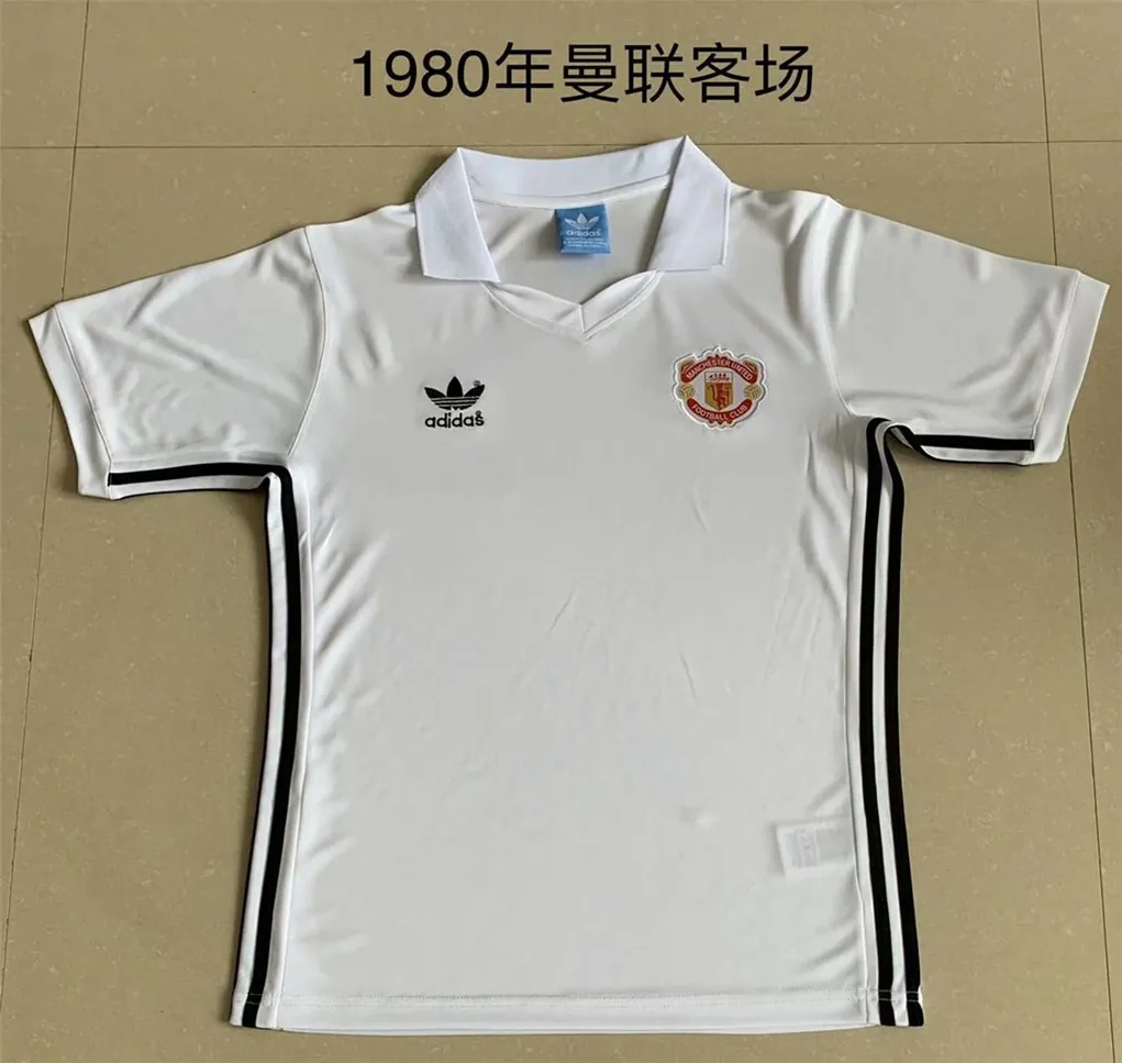 1980 Manchester United away - 3 2