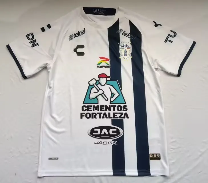 22-23 Pachuca goalkeeper 2