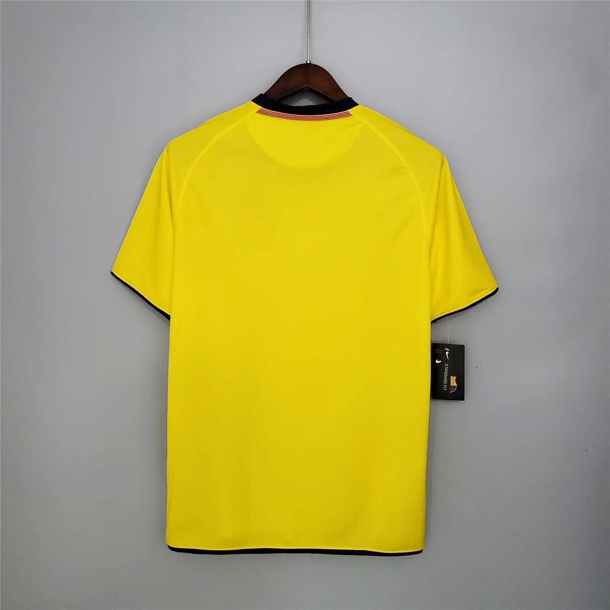 08-09 Barcelona away 6